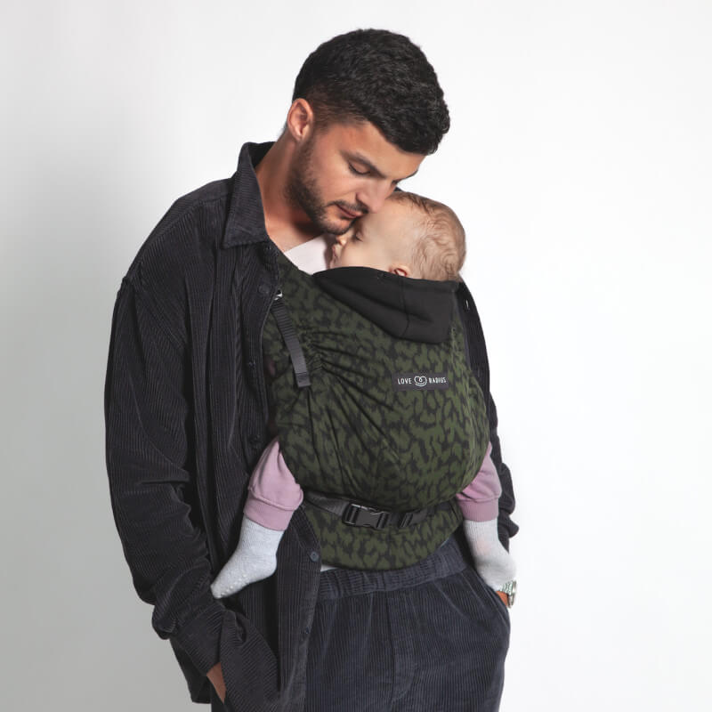 PORTE BEBE HOODIECARRIER 2 WILD CAMO 0-36M LOVE RADIUS